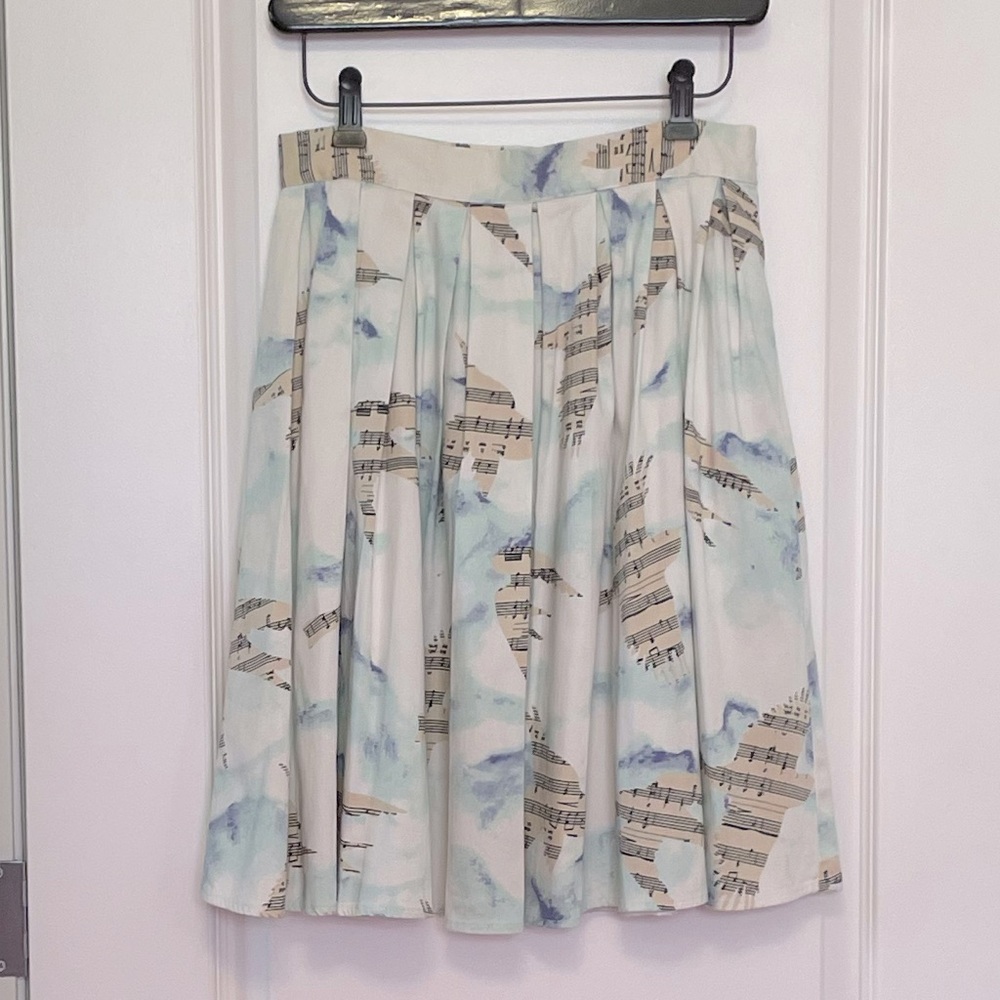 Chicwish Music Bird Pattern Skirt